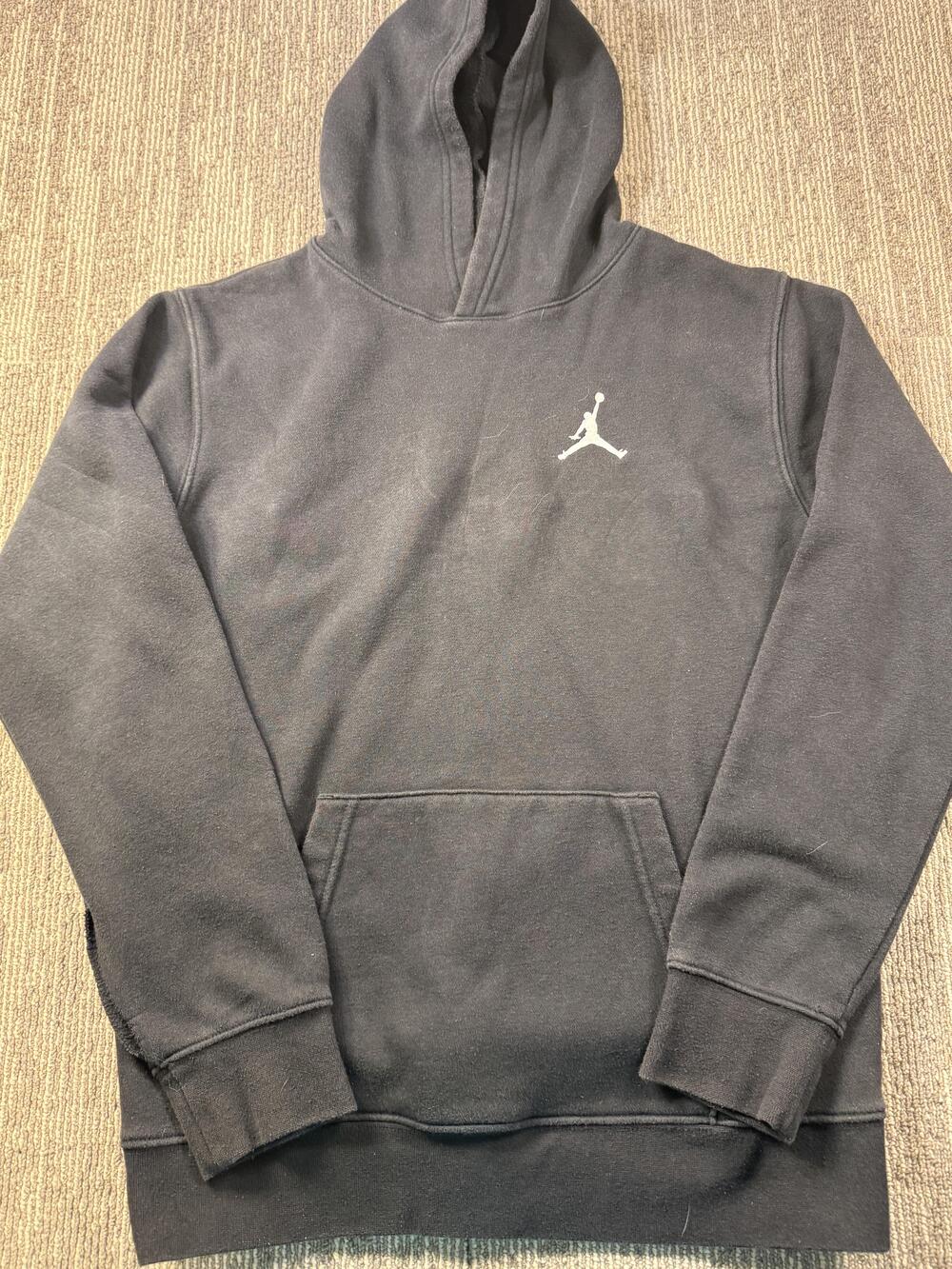 Jordan Hoodie Boys XL 13-15 Yrs Black Pullover Fleece Sweatshirt Jumpman Logo